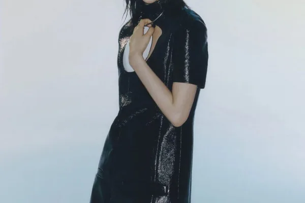 Karina press photo